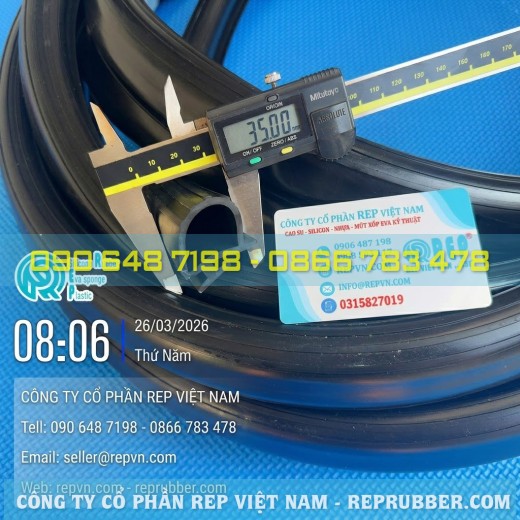 Distinguishing and selecting between D-shaped and H-shaped cold storage rubber gaskets