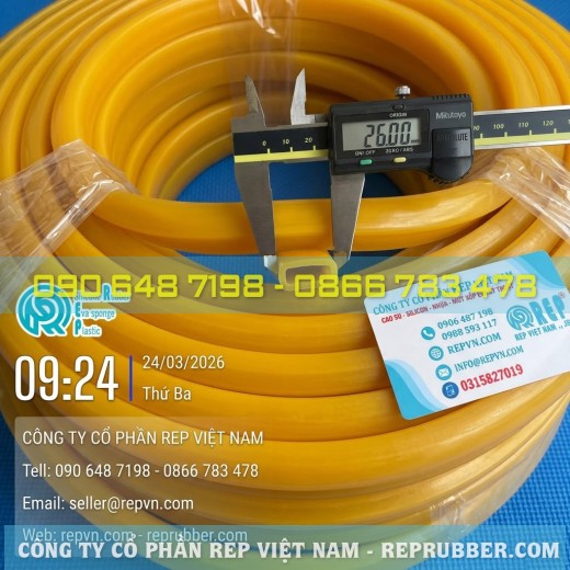 Yellow hollow rectangular silicone gasket – Superior elasticity for dryers & ovens