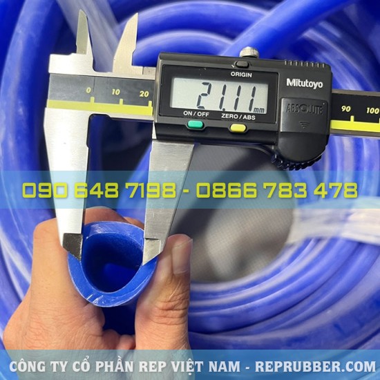 Blue silicone tube 21x30