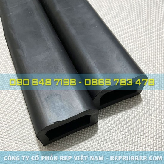 EPDM rubber seal D-shaped 80x50x10