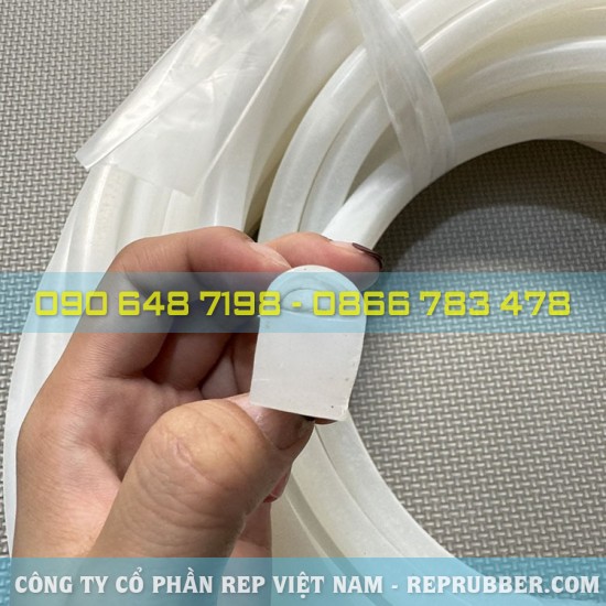 White D-shaped silicone gasket 14x20x1