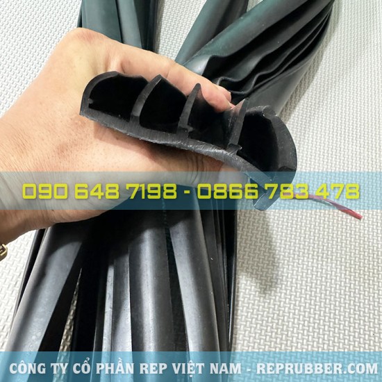 EPDM rubber truck gasket 85x43x4.4