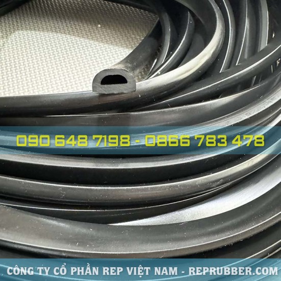 EPDM rubber D-shaped gasket 15x8.5x3