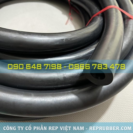 Black EPDM rubber tube 20x40