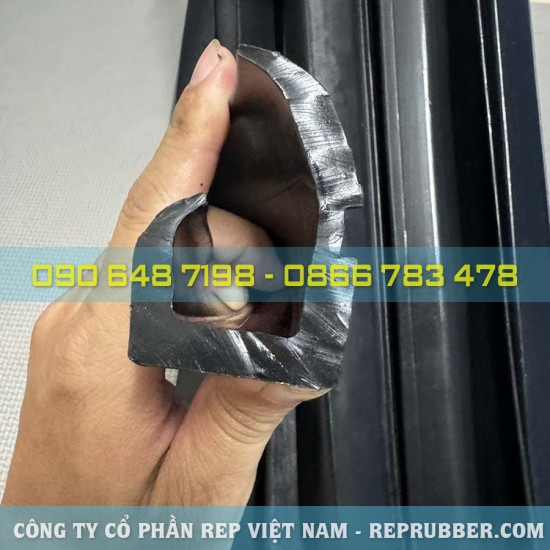 J-shaped EPDM rubber gasket 35x60x7