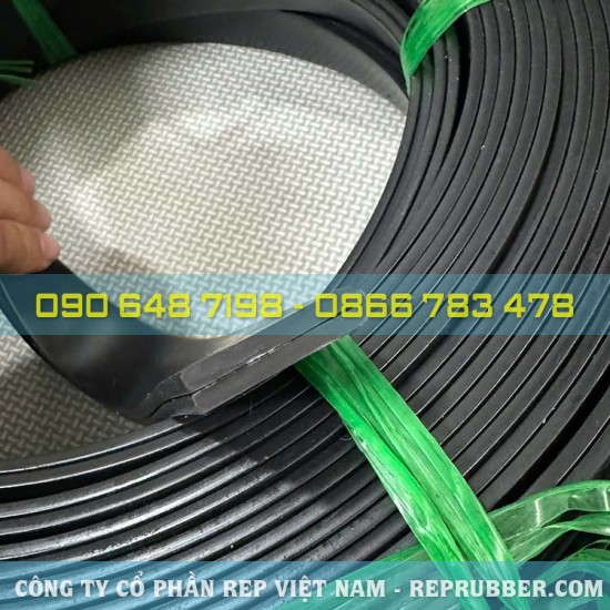 U-shaped EPDM rubber gasket 6.5x30x3