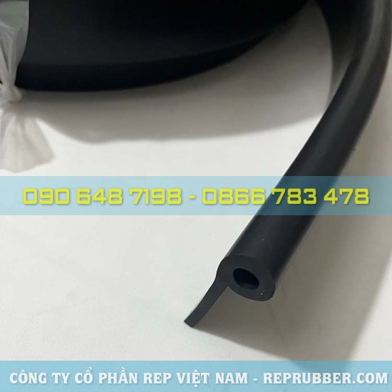 P-shaped EPDM rubber gasket 70x20x5