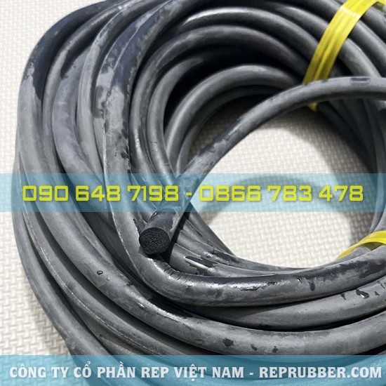 Black foam EPDM gasket φ10