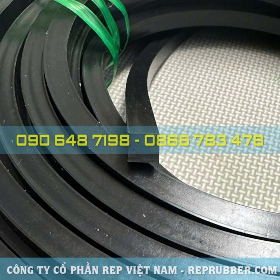 Square EPDM rubber gasket 10x10