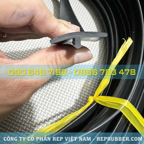 T-shaped rubber seal 30x9x3