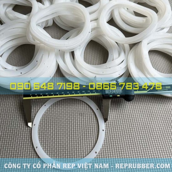 Rectangular silicone gasket 112x132x3