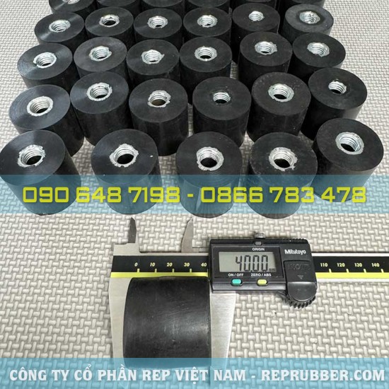 Epdm vibration damper M12x40x40