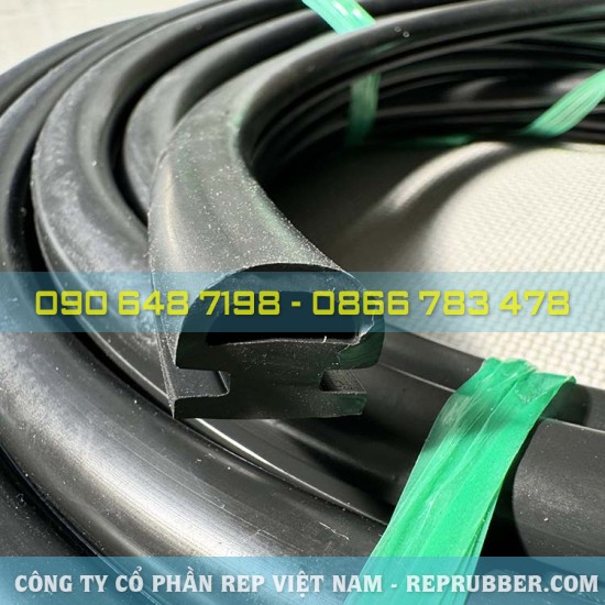 EPDM rubber gasket D-shaped 18x15x2.5