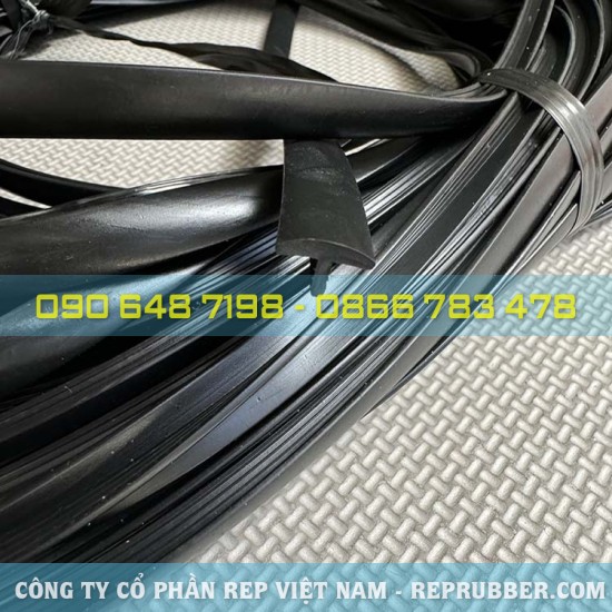 T-shaped EPDM rubber gasket 7.5x12x2