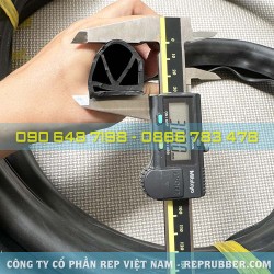 EPDM E-shaped rubber gasket 27.5x30x3