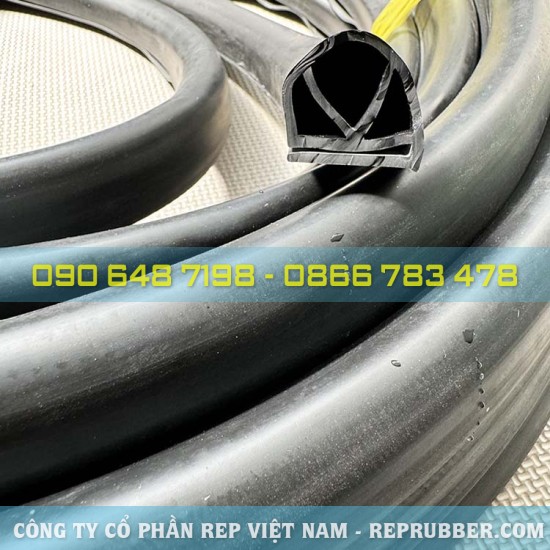 EPDM E-shaped rubber gasket 27.5x30x3