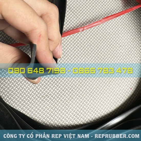 EPDM L-shaped rubber gasket 20x20x2