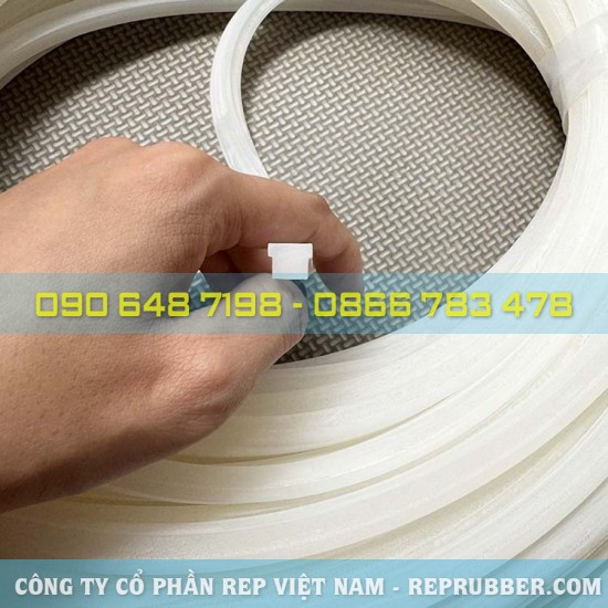 White T-shaped silicone gasket 10x8x8