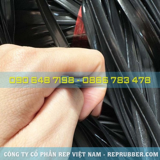 EPDM T-shaped rubber gasket 11.8x3x0.6