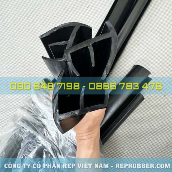 EPDM truck rubber gasket 52x23x4.5