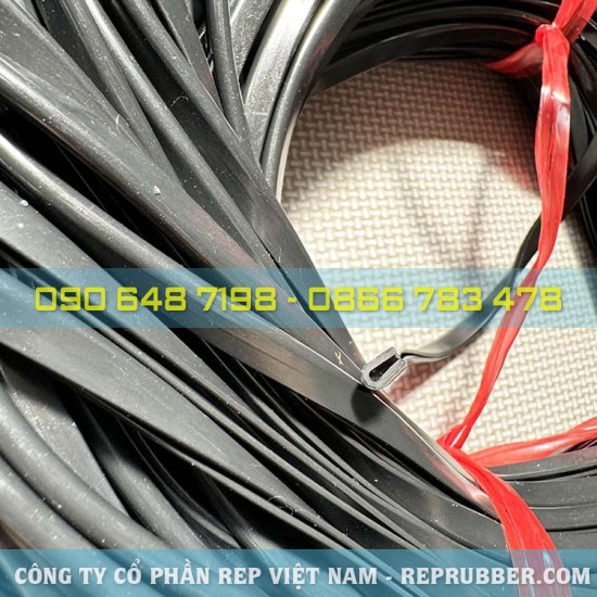 EPDM U-shaped rubber gasket 4x7x1.5