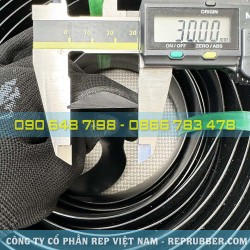 EPDM triangular rubber gasket 6.5x30x1.5