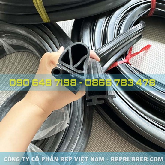 Cold storage rubber gasket