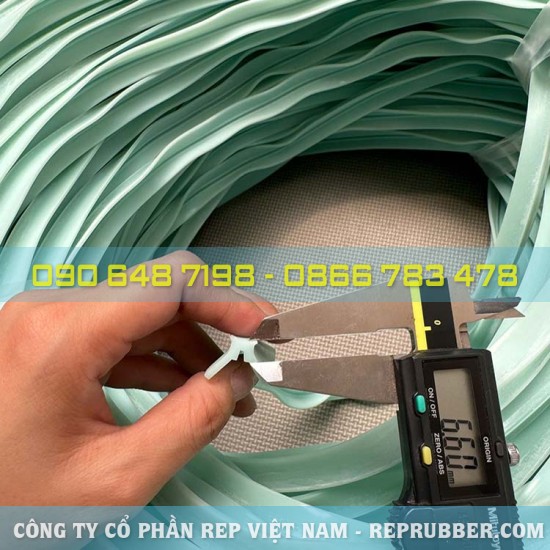 Green silicone U-shaped gasket 11.6x7.7x1.8 Green silicone U-shaped gasket 11.6x7.7x1.8
