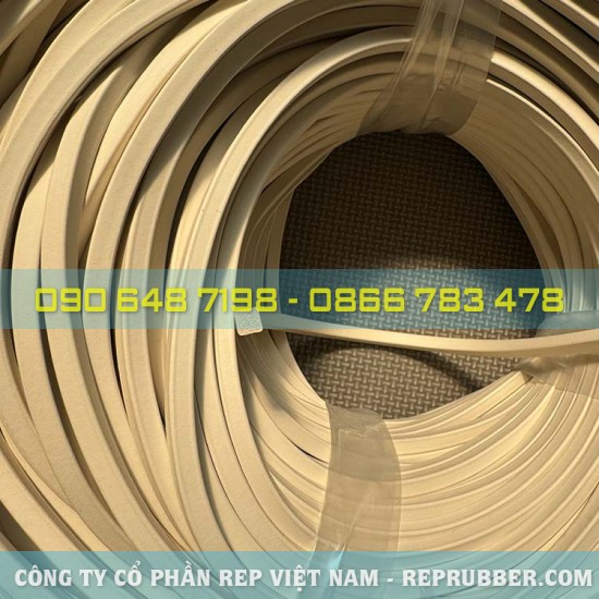 Square EPDM foam rubber gasket 6x6