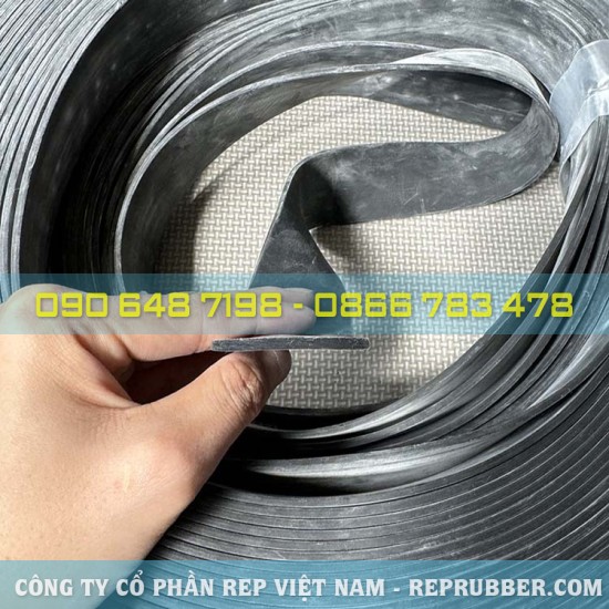 Black industrial silicone gasket 3x40