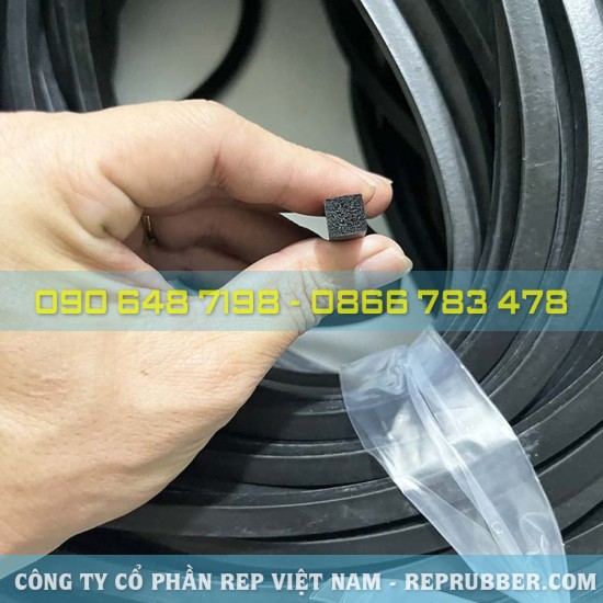 Square foam rubber gasket 8x8