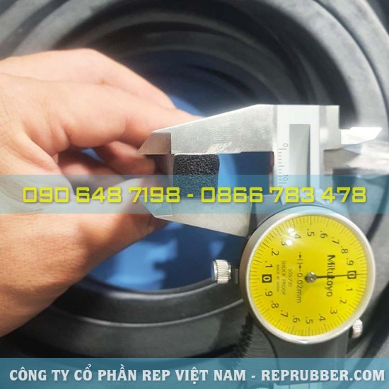 Square foam rubber gasket 12x12