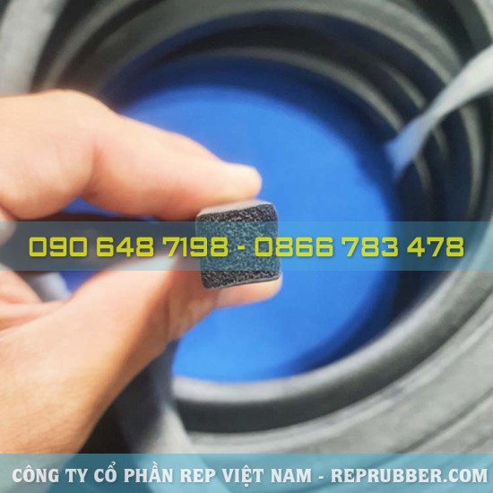 Square foam rubber gasket 12x12