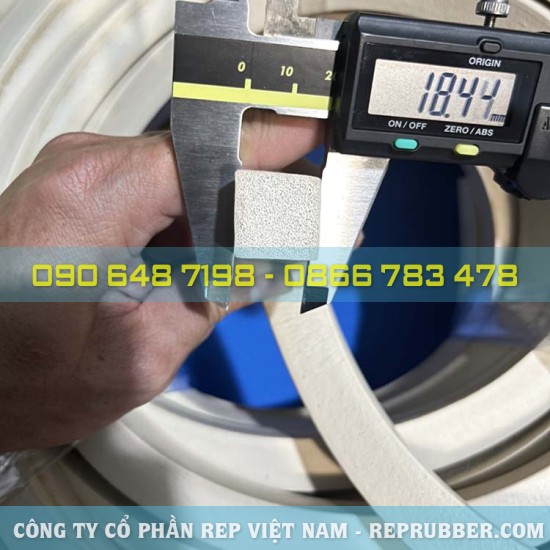 Square foam rubber gasket 16x16