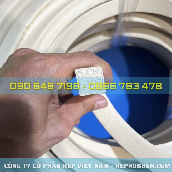 Square foam rubber gasket 16x16