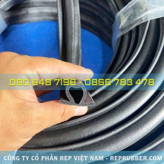 EPDM foam rubber gasket 34x20x4 – Effective sound and vibration insulation