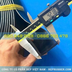 EPDM L-Shaped rubber gasket 42x42x4 – Fast shipping, best price nationwide