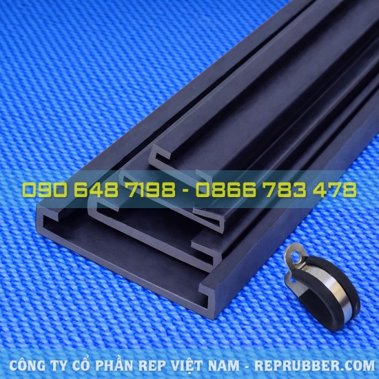 U-shaped rubber gasket for sealing edges of metal, glass, and plastic