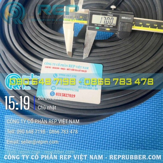 6x17mm Rectangular EPDM foam gasket for sealing and vibration damping